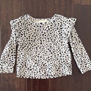 Btween Black and White Velvety Animal Print Sweatshirt!